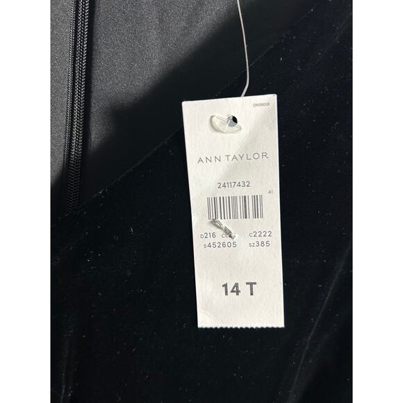 Ann Taylor Velvet Jumpsuit with sash tie size 14T NWT - Picture 6 of 8